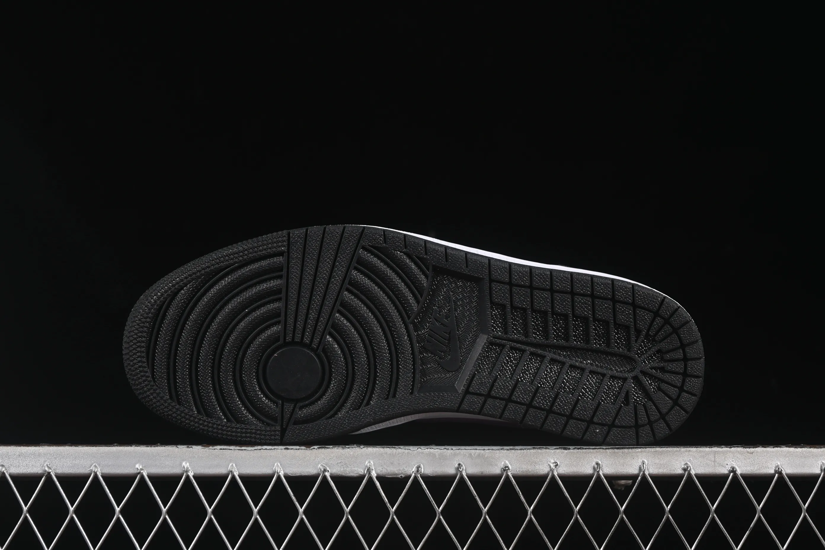 All categories Air Jordan Jordan series basketball shoes Air Jordan 1 Low Air Jordan 1 Low AJ1 Joe 1 Dark Night Purple Low-top cultural and leisure sports sneakers HJ5910-105
